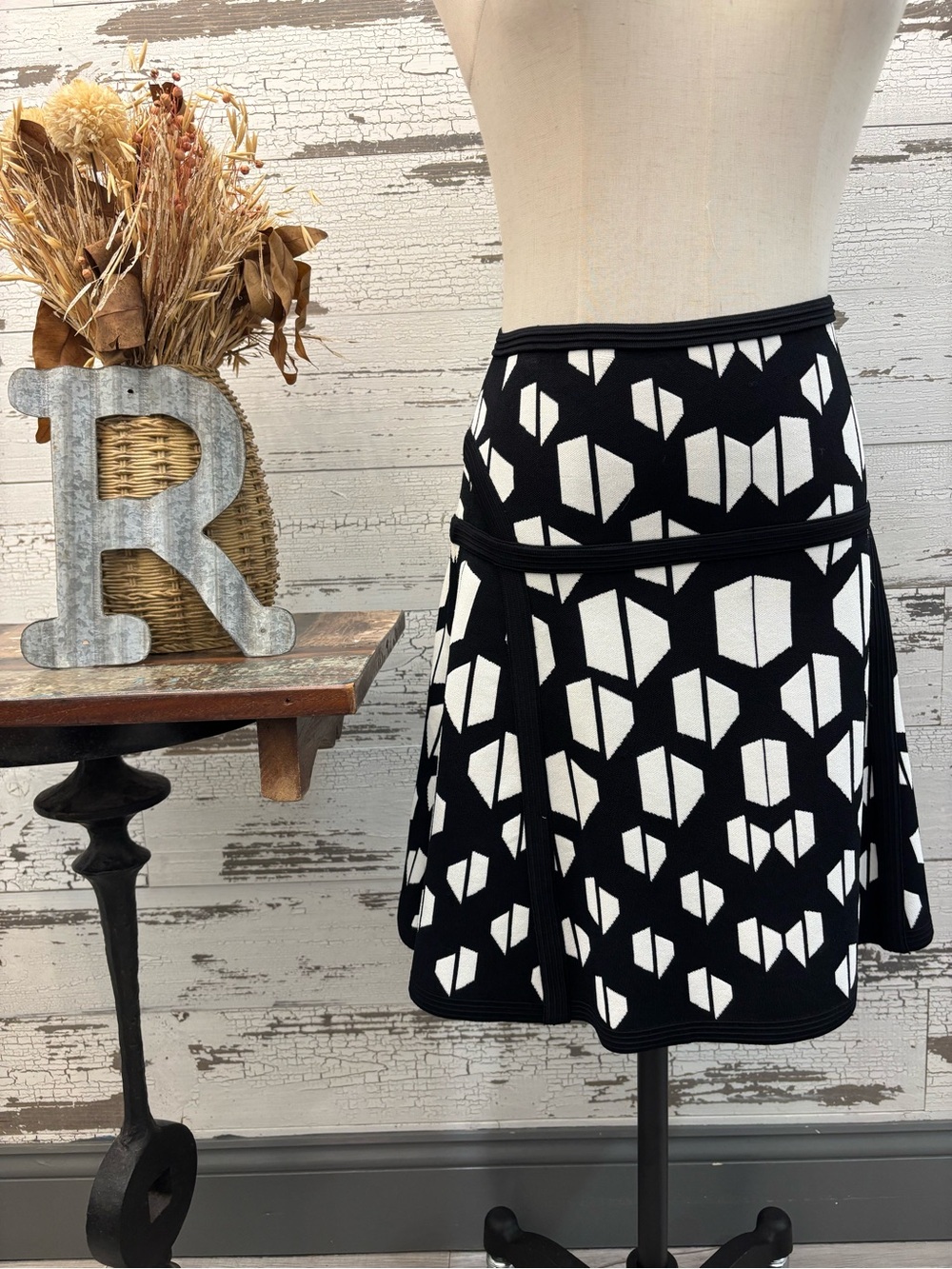 Diane Von Furstenberg NWT Black and White Geometric Skater Skirt
